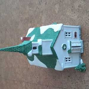 Dept 56 New England Village church.